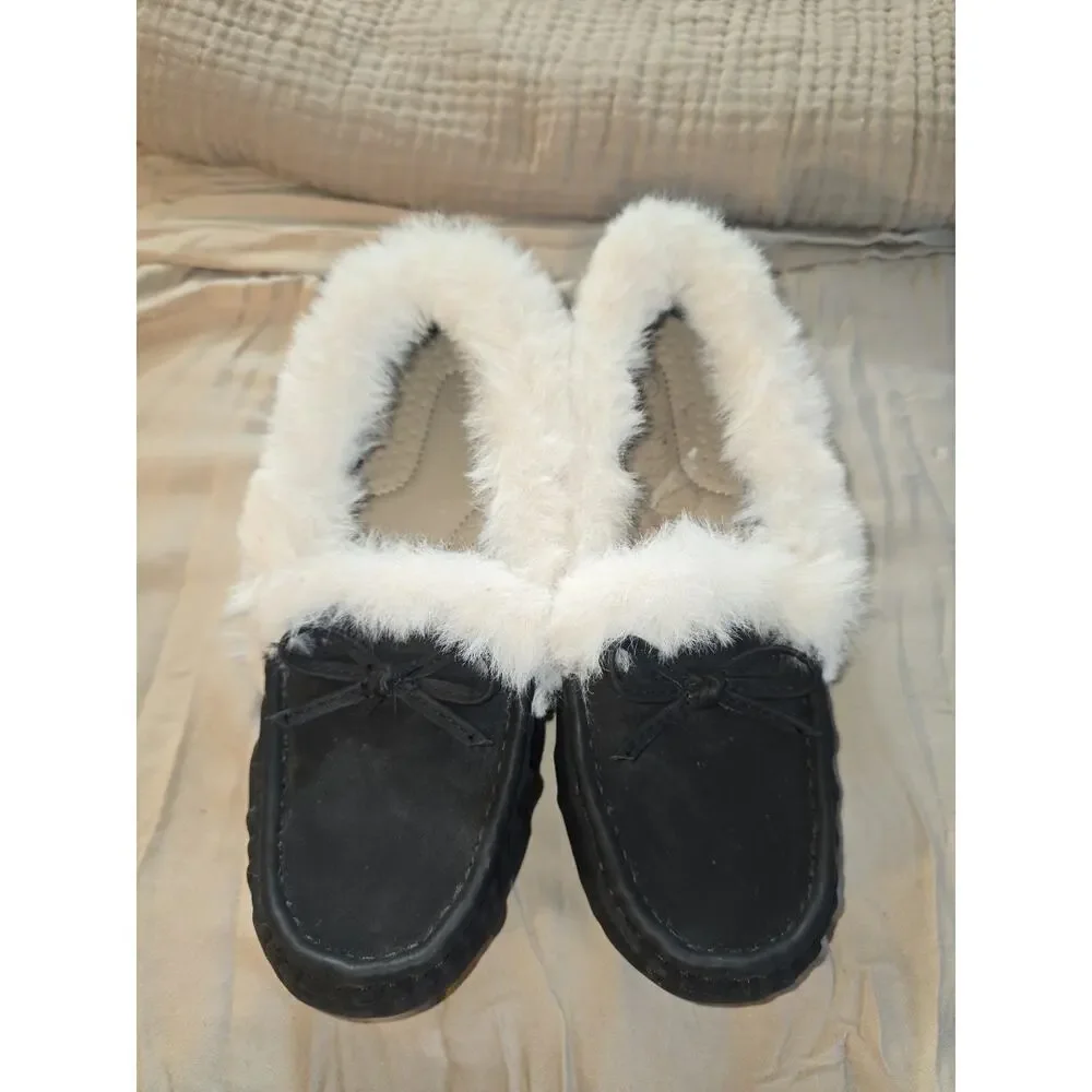 Alexis Bendel Moccasin Size 6.5 Faux Fur Sueded Cozy furry warm Slippers Lounge